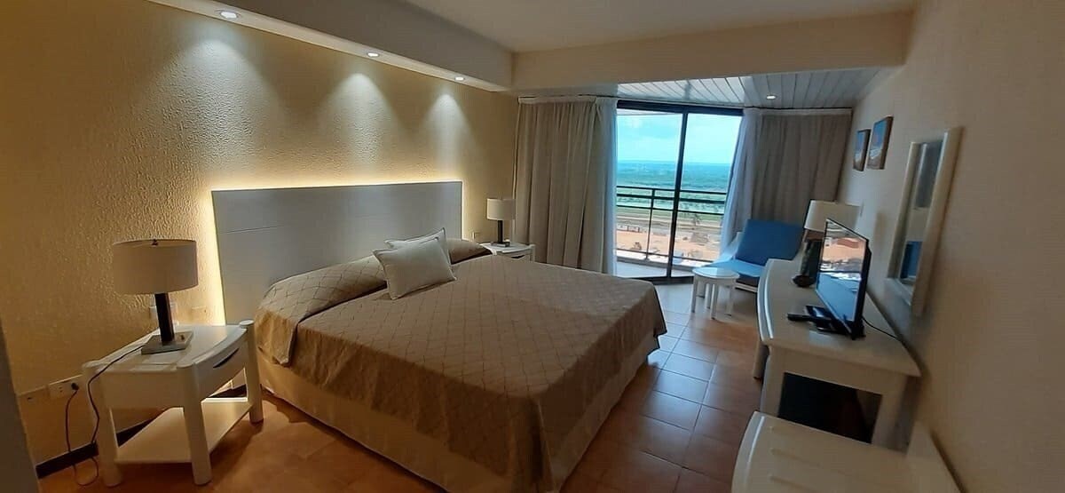 Bellevue Puntarena Playa Caleta (ex. Gran Caribe) 4* суреті